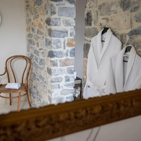 Otel Couvent De La Salette & 3*