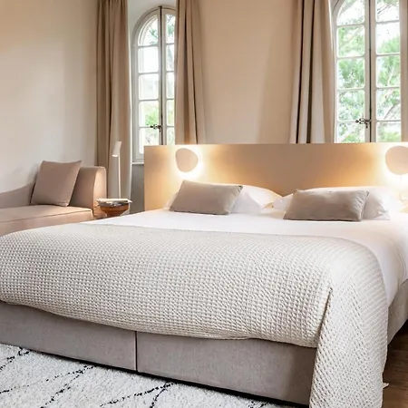 Couvent De La Salette & מלון מילאו