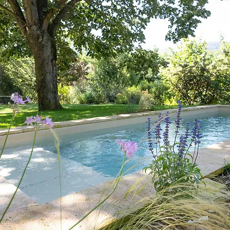 Couvent De La Salette & 3*