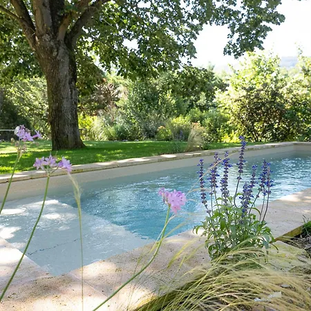 Couvent De La Salette & 3*