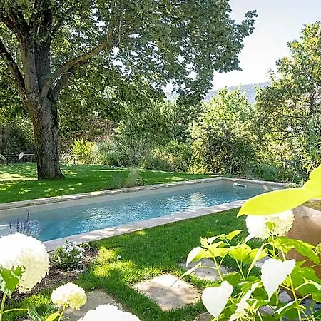 Couvent De La Salette & Szálloda 3*