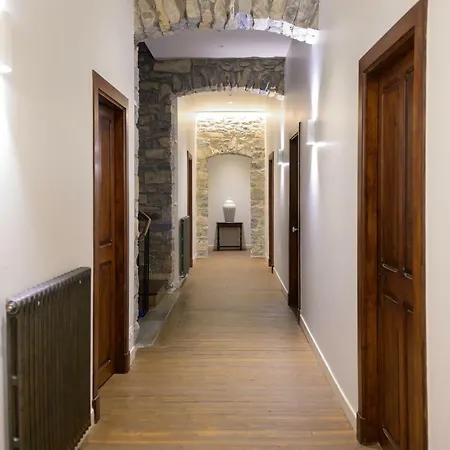 Couvent De La Salette & מילאו