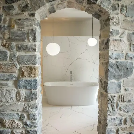 Couvent De La Salette &