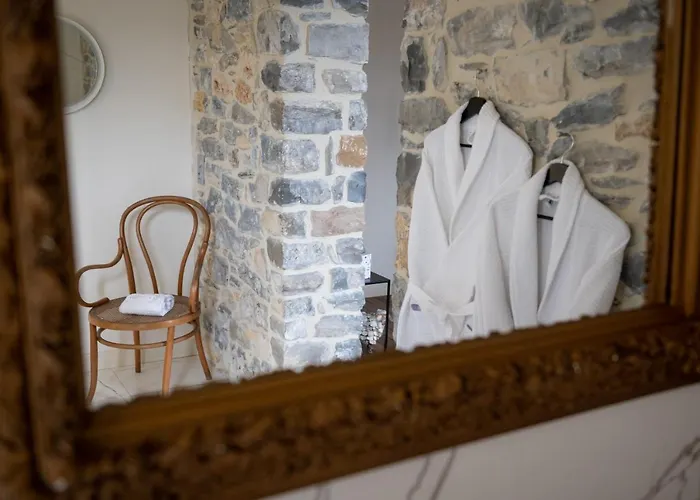 Hotel Couvent De La Salette & 3*