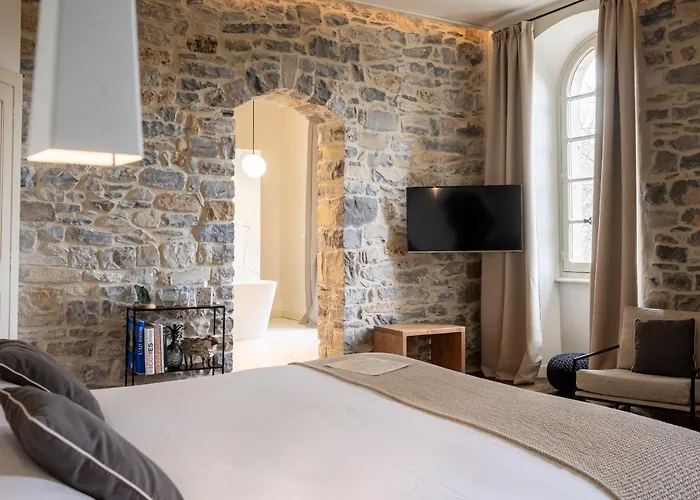 Couvent De La Salette &