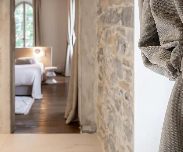 Couvent De La Salette & فندق