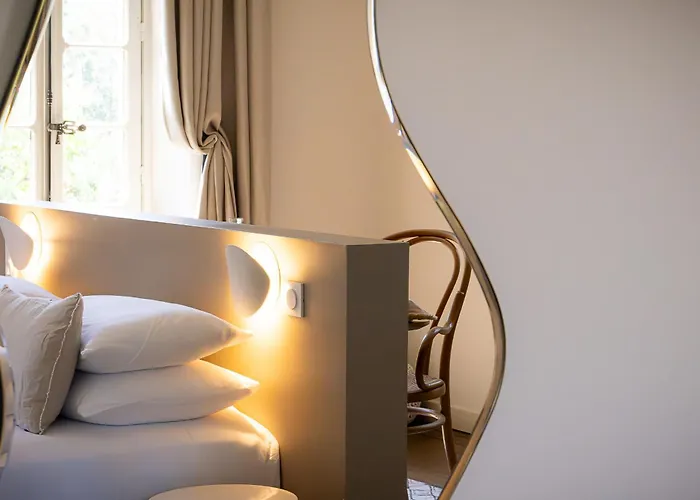 Couvent De La Salette & 3*