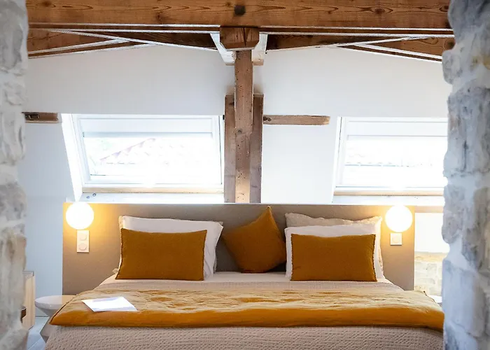 Couvent De La Salette & Hotel Millau