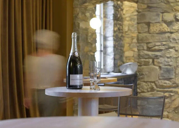 Couvent De La Salette & 3* Millau